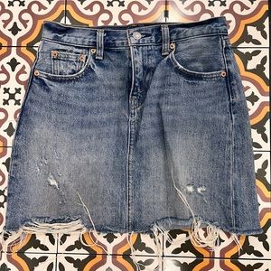 Vintage Levi’s mini skirt